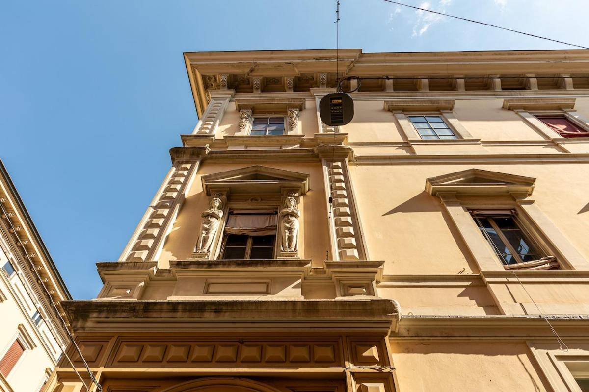 Apartamento Monolocale Sui Tetti Di Bologna - Via Indipendenza Exterior foto